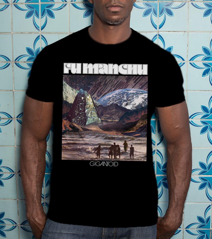 Fu Manchu Gigantoid Beach Pyramid Earth Scene T-Shirt
