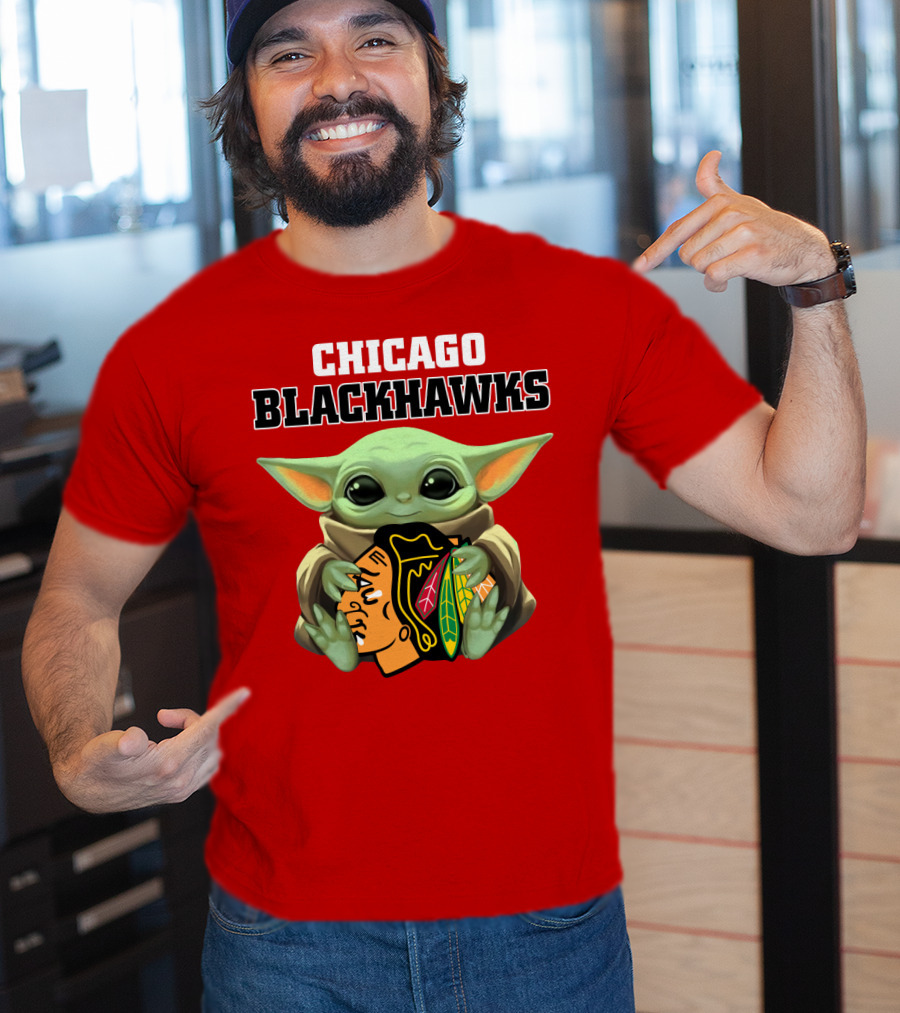 Chicago Blackhawks Baby Yoda Hugging Team T-Shirt