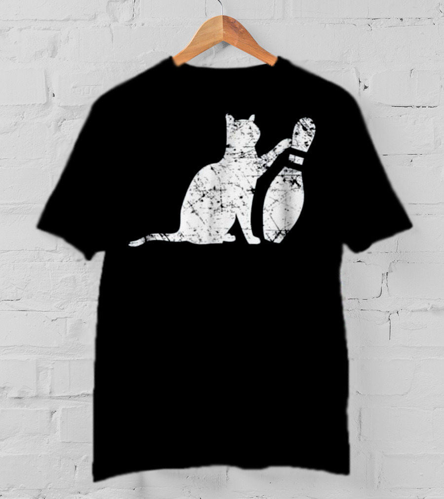 Ornery Alley Cat Tipping Bowling Pin Vintage T-Shirt