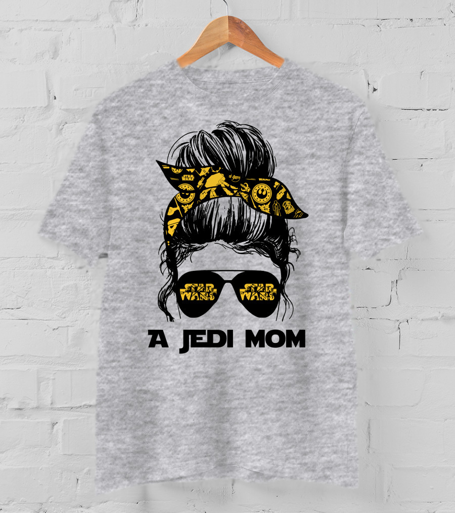A Jedi Mom Star Wars T-Shirt