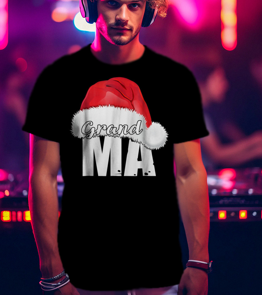 Grandma Christmas Santa Hat Family T-Shirt
