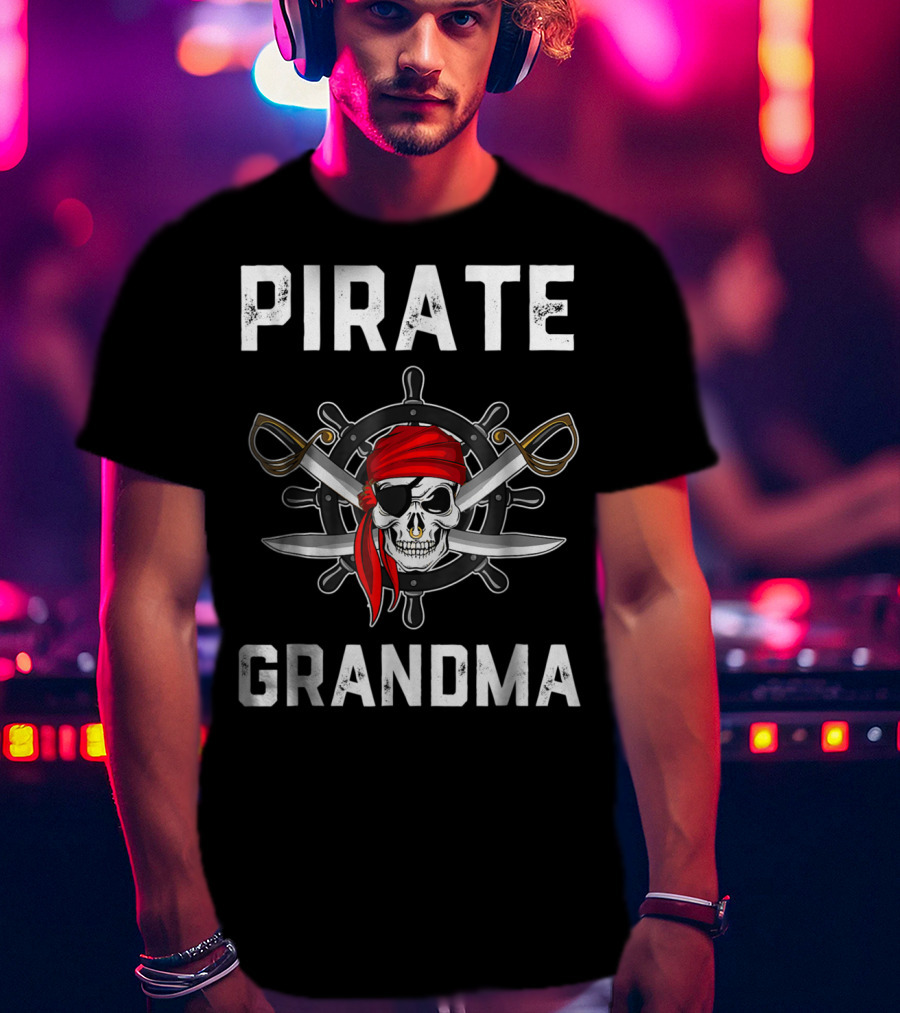 Pirate Grandma Skull Bandana Wheel Crossed Swords T-Shirt