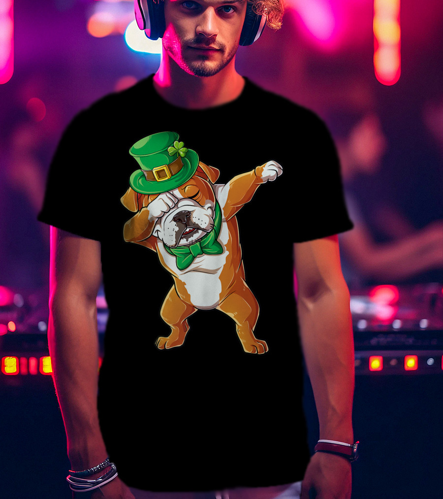 Dabbing English Bulldog St Patricks Day Leprechaun Hat Bow Tie T-Shirt