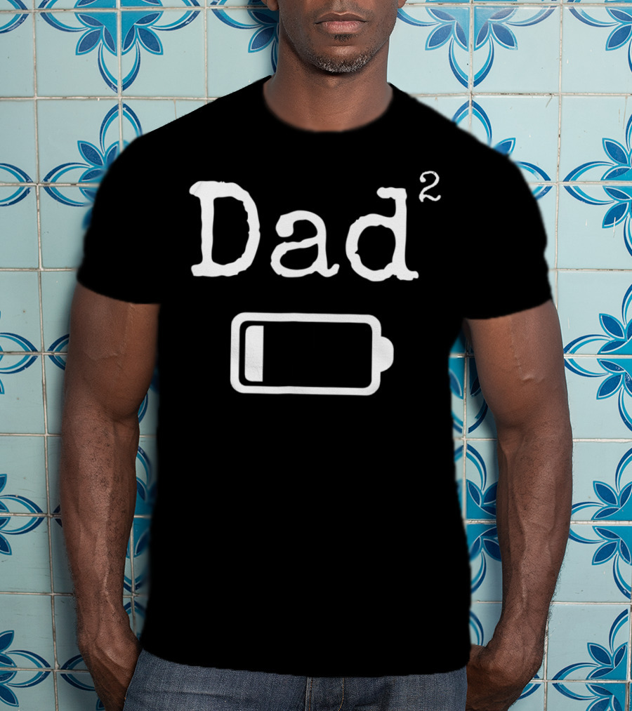 Dad2 Low Battery Tired Dad Funny Dad Mens T-Shirt