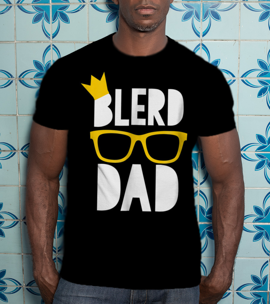 Blerd Dad Yellow Geeky Glasses Crown Black Nerd Dad T-Shirt