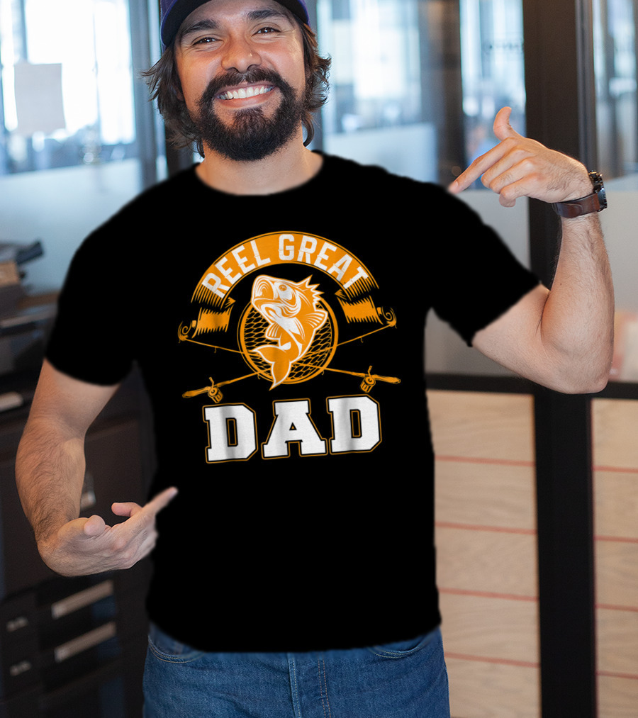 Reel Great Dad Father's Day Fishing Humor Family T-Shirt