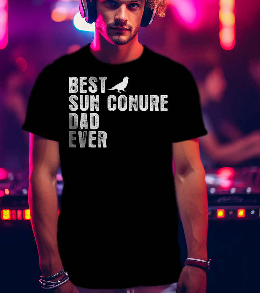 Best Sun Conure Dad Ever Bird Iconic T-Shirt
