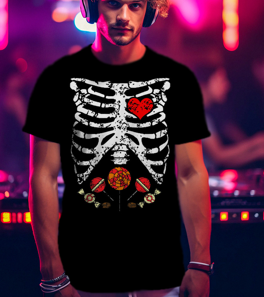 Candy Skeleton Heart And Bones Halloween Funny Kids Dad78 T-Shirt
