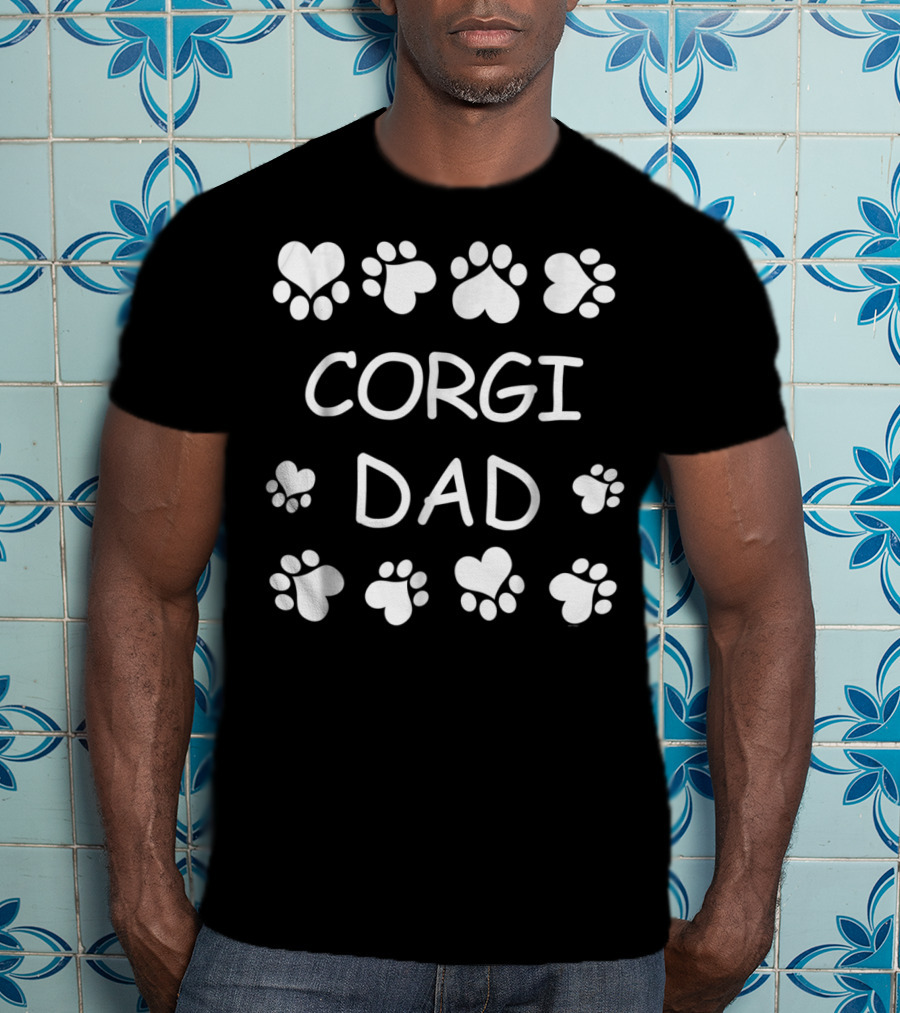 Corgi Dad Paw Prints And Hearts T-Shirt