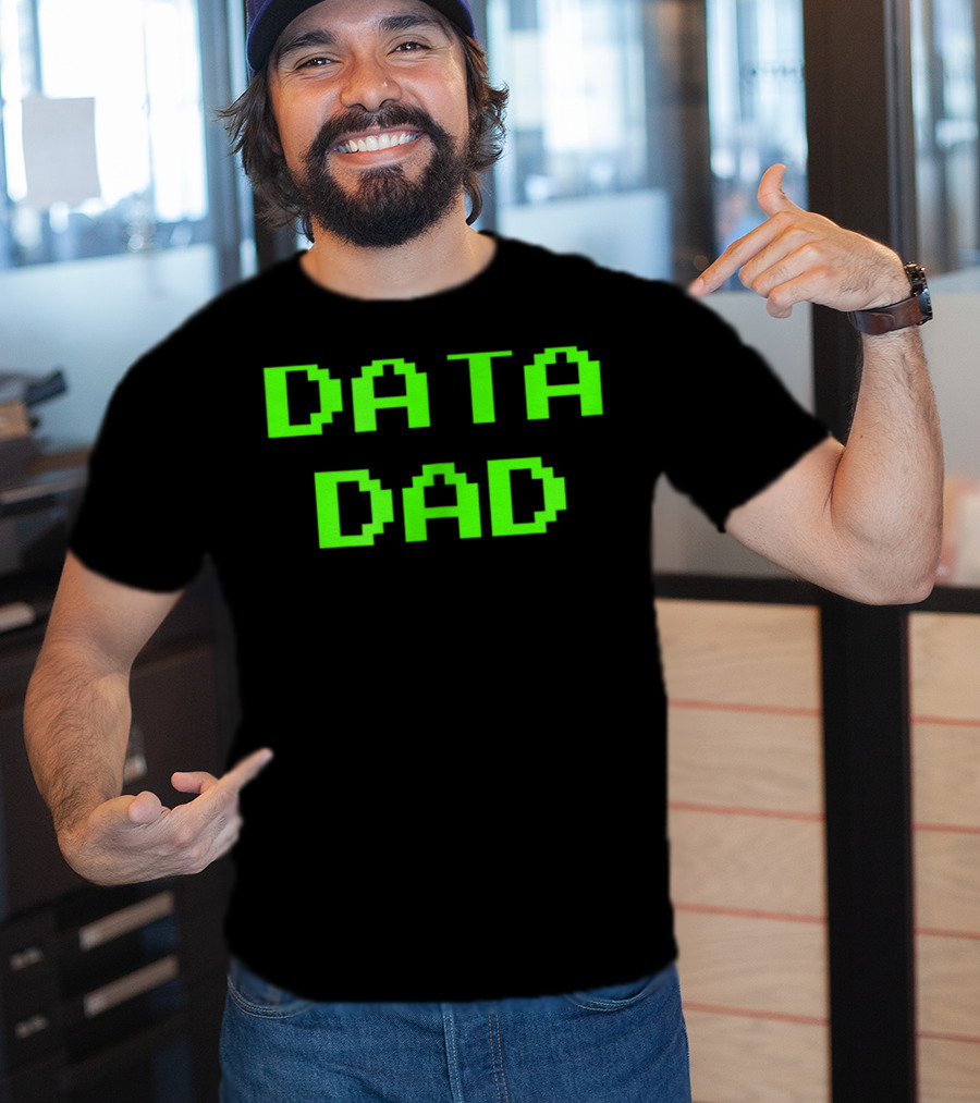 Data Dad Birthday Green Letter 8Bit T-Shirt