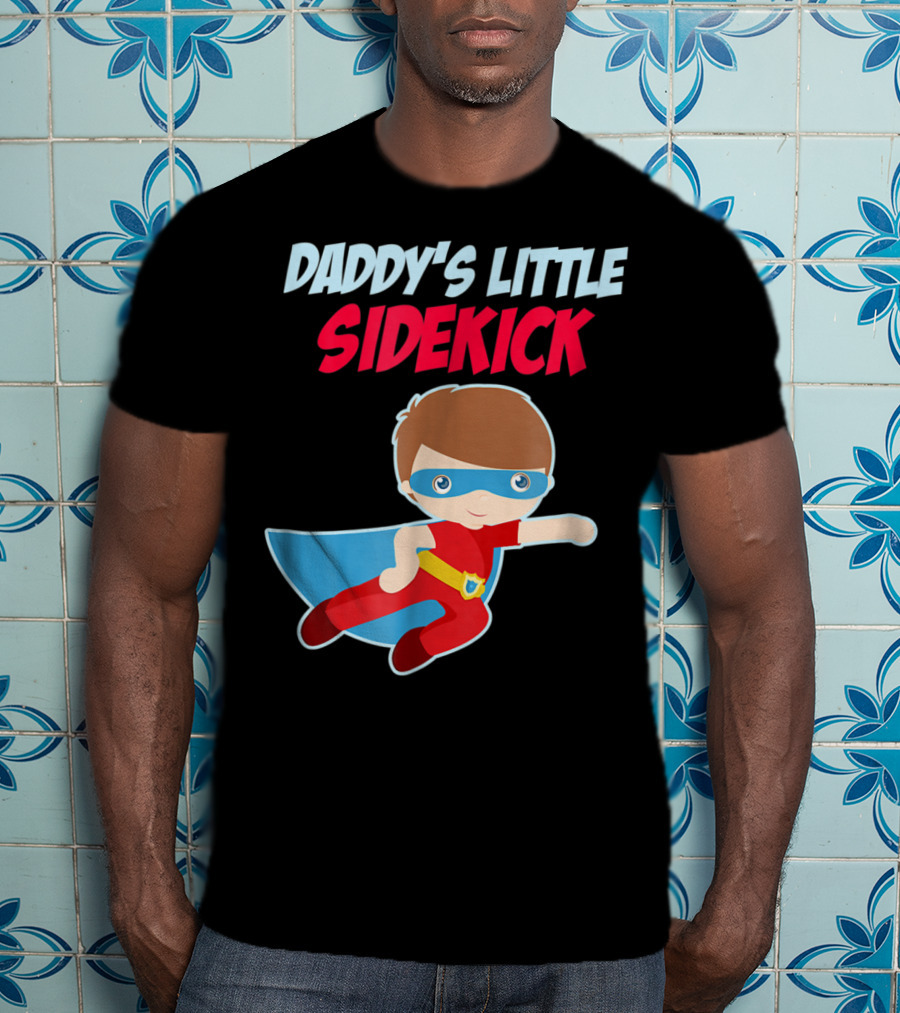 DADDYS LITTLE SIDEKICK Boys Cute Kid Dad Superhero Cape T-Shirt