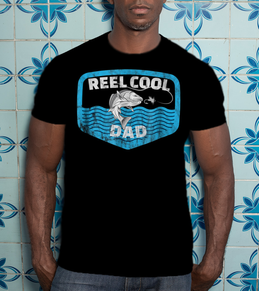 Reel Cool Dad Fathers Day Fishing Fish80 T-Shirt