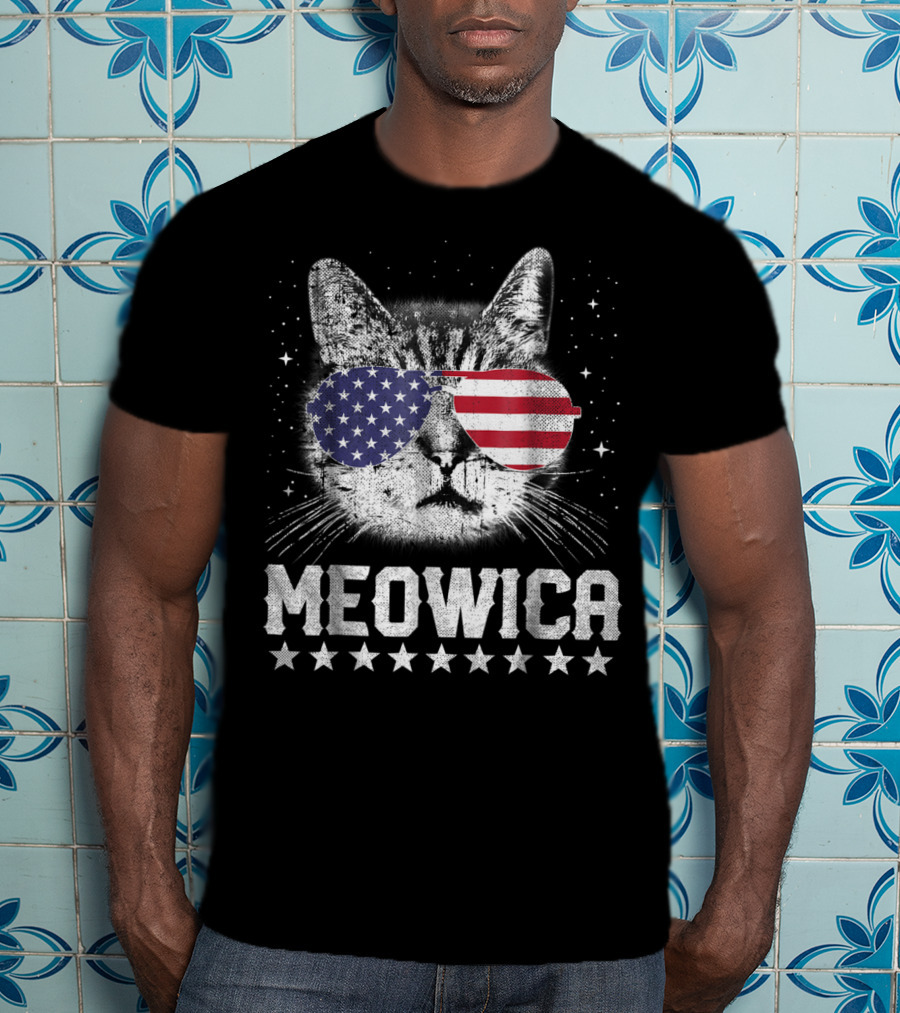 MEOWICA American Flag Cat With USA Sunglasses Stars T-Shirt