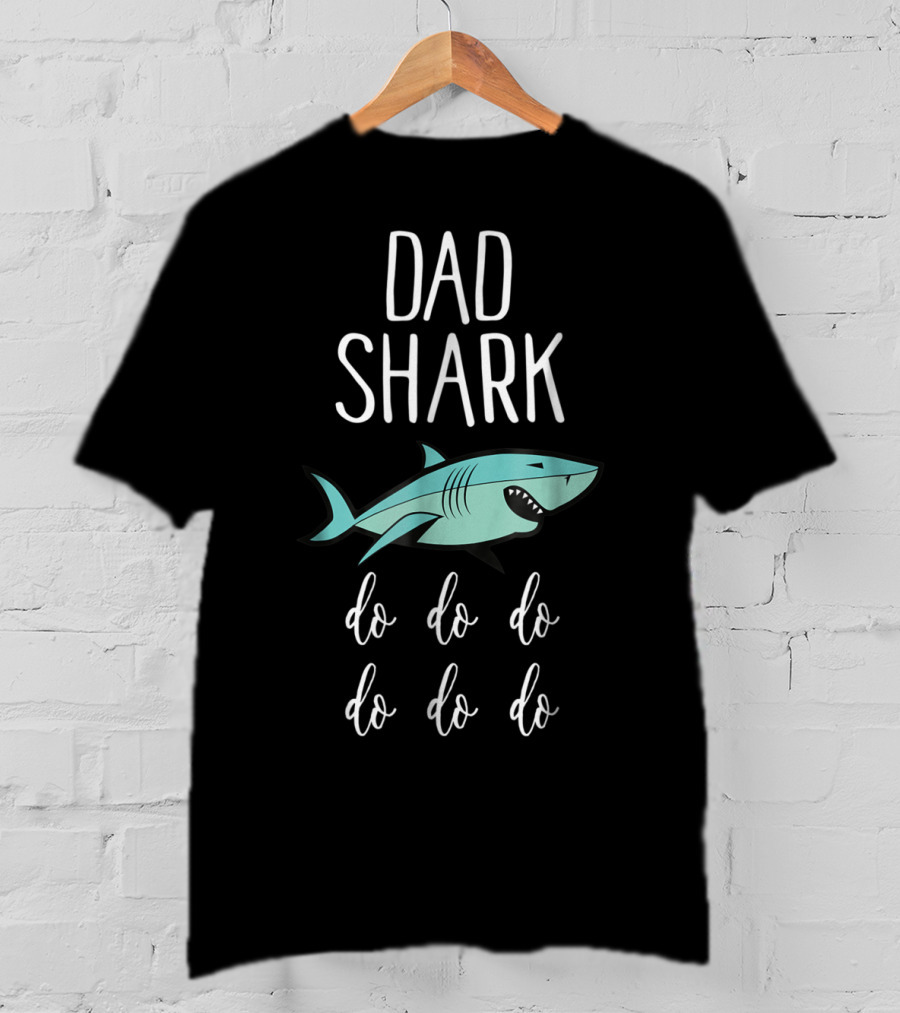 Dad Shark Doo Doo Doo Pregnancy Announcement T-Shirt