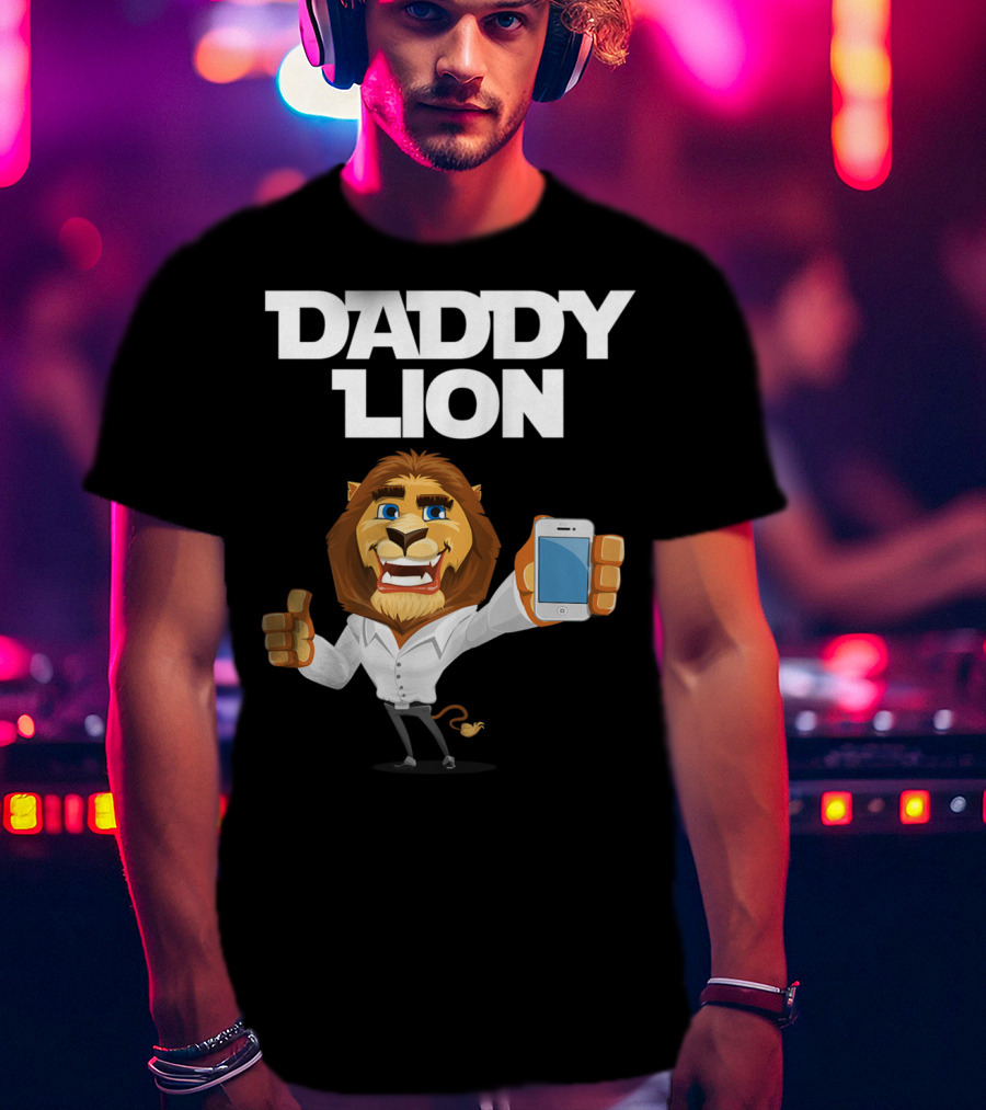 Daddy Lion Daddy Dad Lion Thumbs Up Smartphone T-Shirt