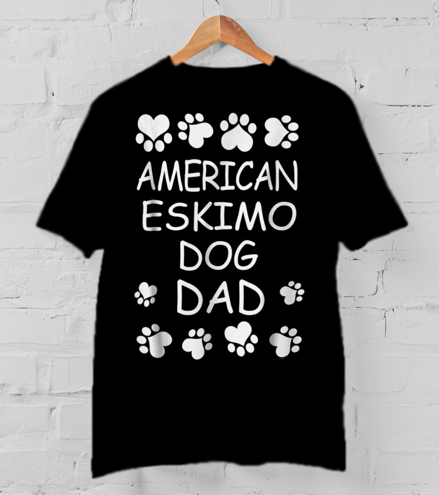 American Eskimo Dog Dad Paw Print Hearts T-Shirt