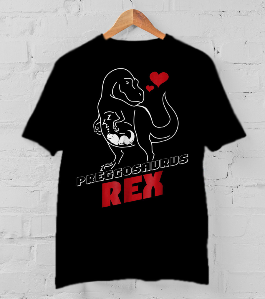 Preggosaurus Rex Funny Pregnancy Dinosaur With Hearts T-Shirt