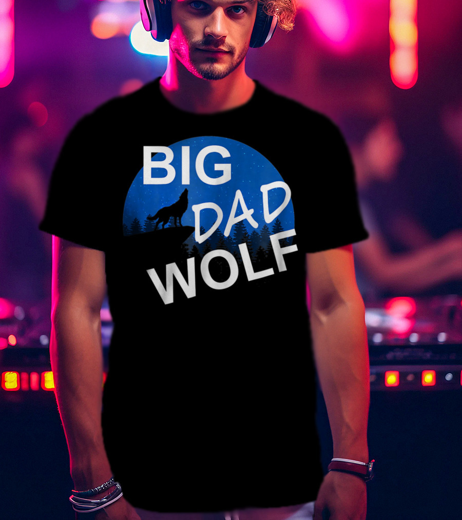 Big Dad Wolf Howling At The Moon 69 T-Shirt