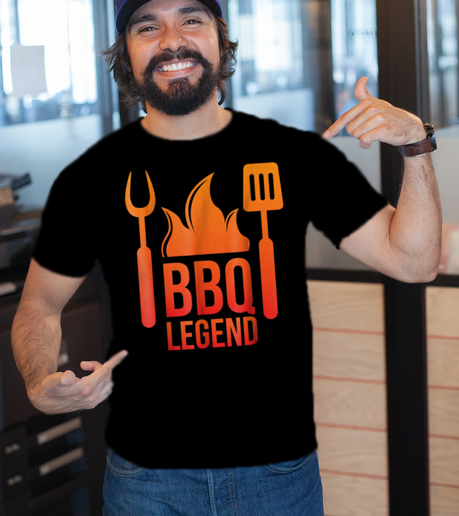 BBQ Legend Vintage Hot Barbecue Grill Grilling Dad Flame Fork Spatula T-Shirt