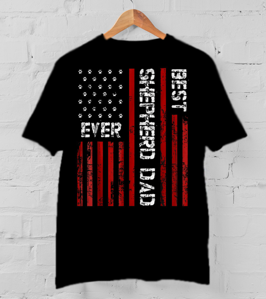 BEST SHEPHERD DAD EVER American Flag Paw Prints T-Shirt