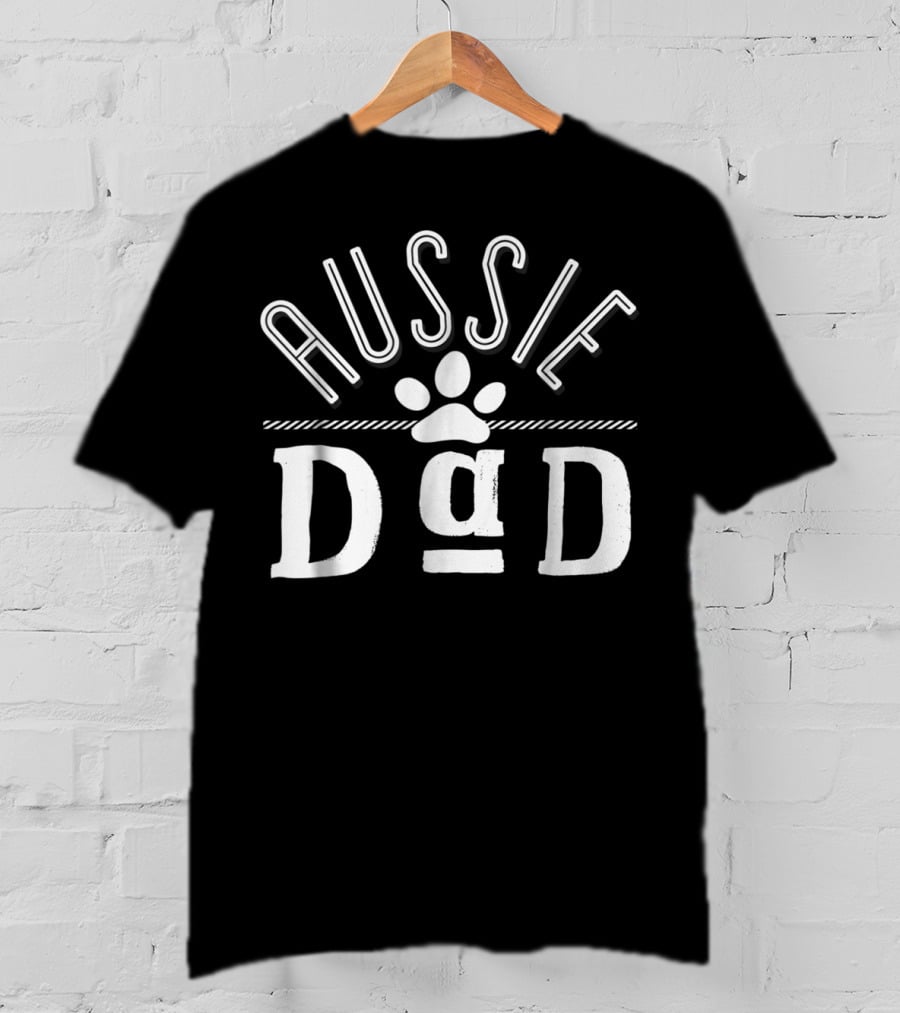 Aussie Dad With Paw Print Design For Australian Shepherd Enthusiasts T-Shirt
