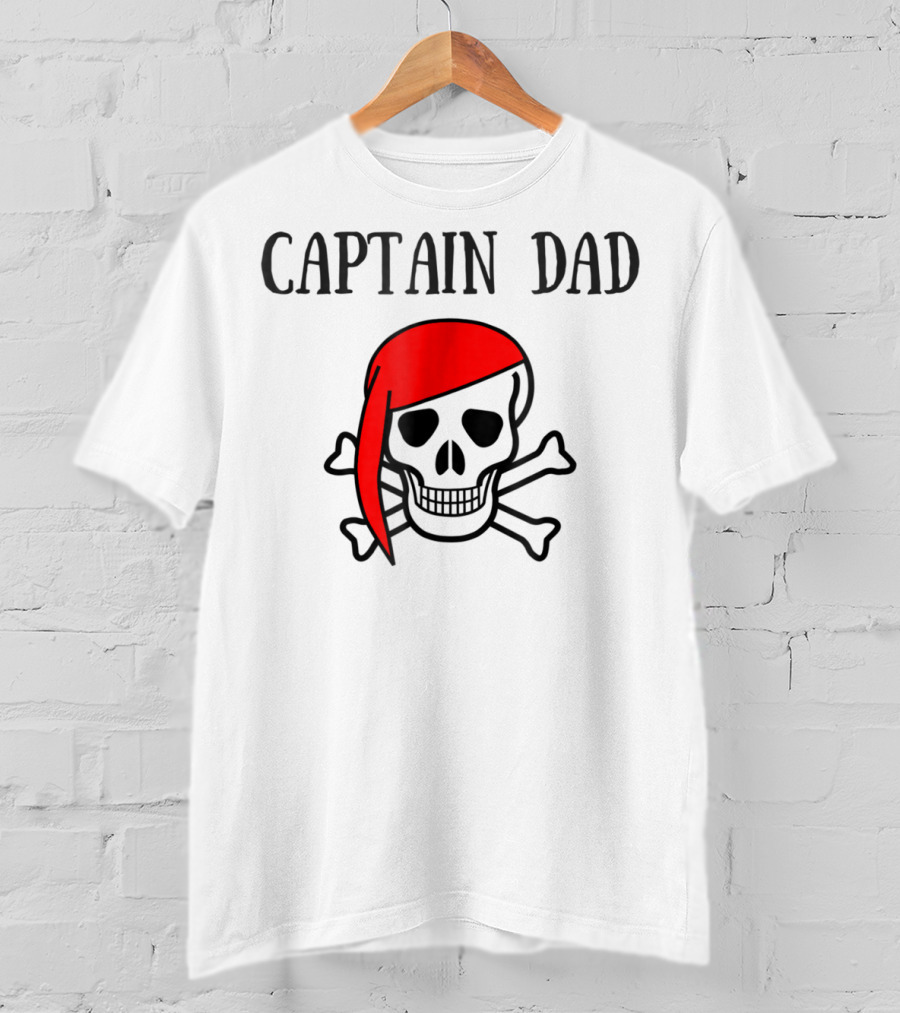 Captain Dad Halloween Pirate Skull With Red Bandana T-Shirt