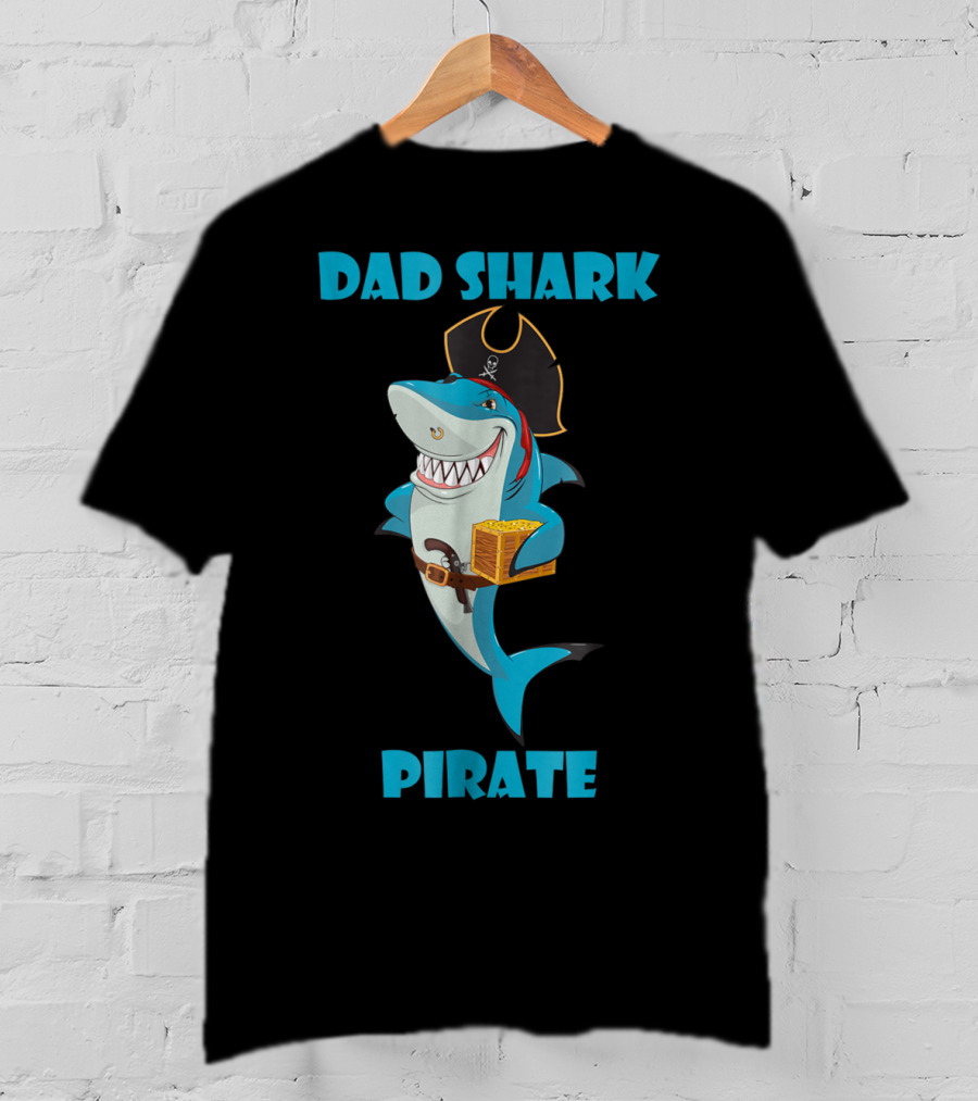 Dad Shark Pirate Halloween Matching Family 86 T-Shirt