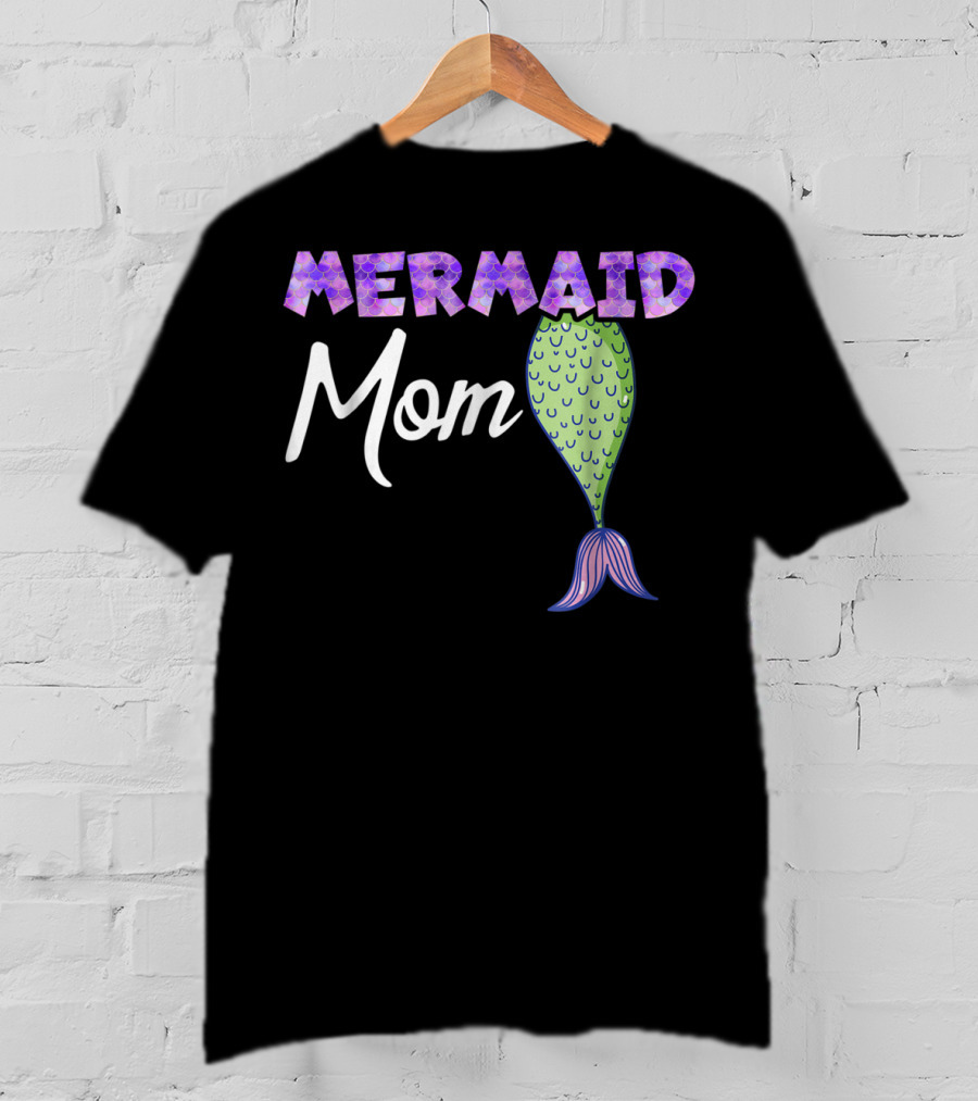 Mermaid Mom Birthday Party Mommy Wife33 T-Shirt