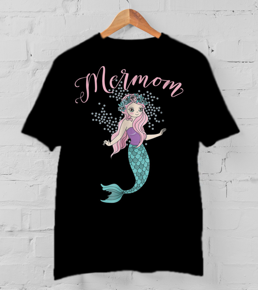 Mermom Mermaid With Pink Hair And Floral Crown T-Shirt