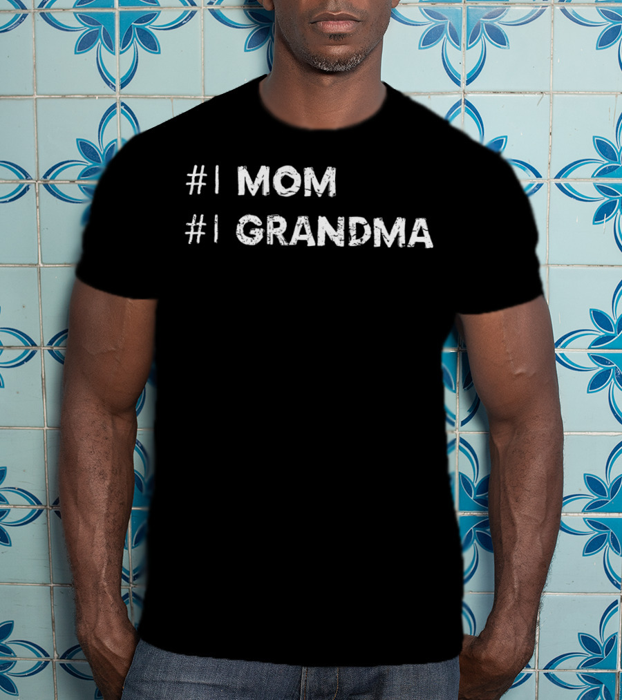 1 Mom #1 Grandma Mothers Day Ideas17 T-Shirt