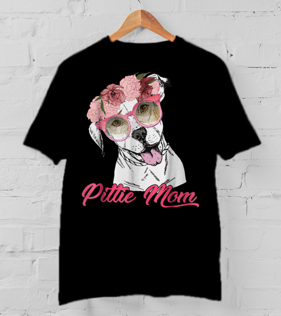 Pittie Mom With Flower Crown And Sunglasses Pitbull T-Shirt
