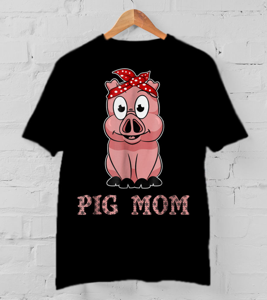 Pig Mom Bandana Cute For Girl And Women79 Whimsical Pig With Red Polka Dot Headband T-Shirt