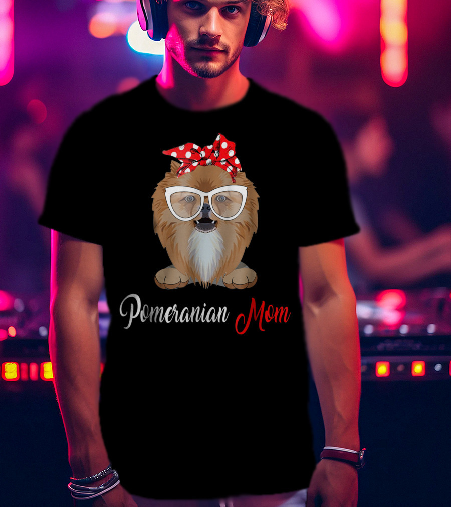 Pomeranian Mom With Polka Dot Bow And Glasses Fashion T-Shirt