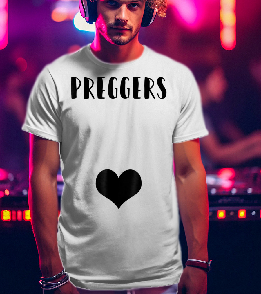 Preggers Announce Baby Prego Mom Heart Idea46 T-Shirt