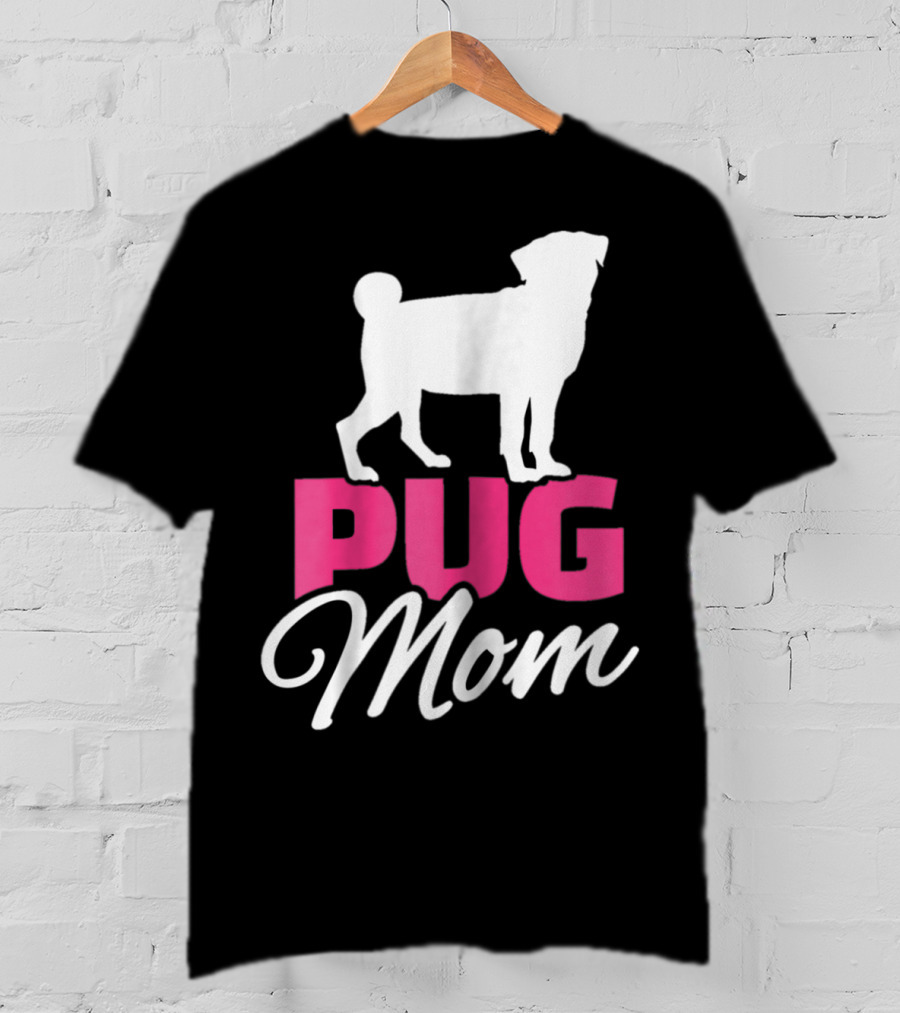 Pug Mom T-Shirt