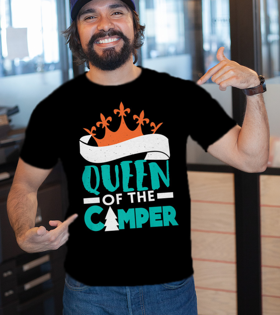 Queen Of The Camper Rv Crown Tree T-Shirt