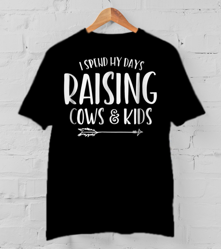 Raising Cows And Kids Ranch Mom Cattle Mother T-Shirt