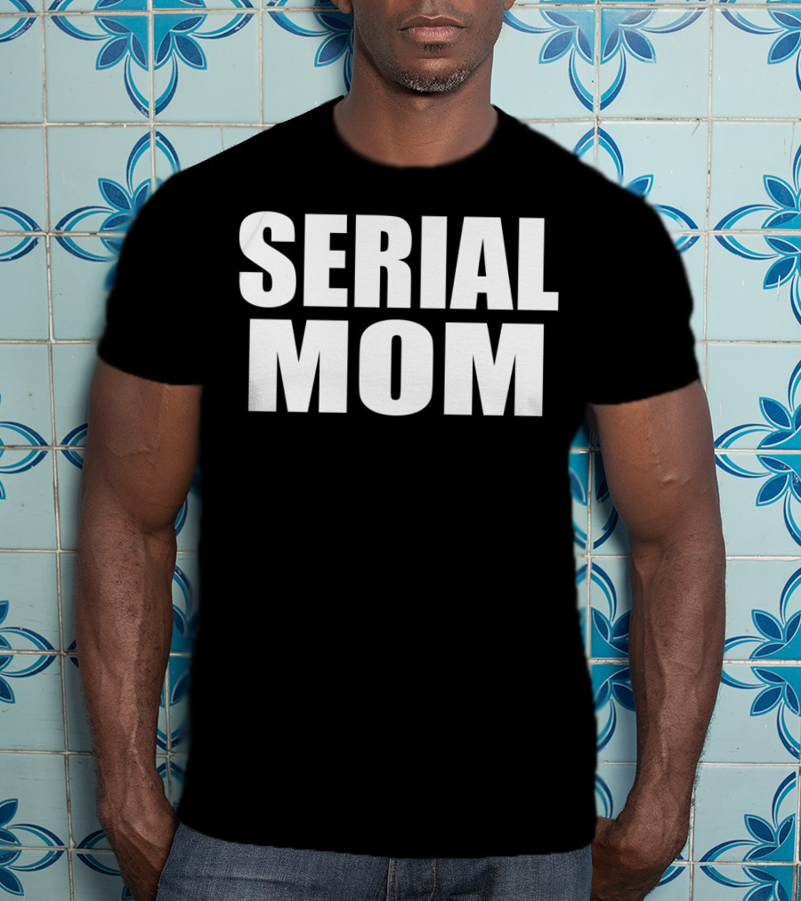 Serial Mom Vintage Humor Cult Classic T-Shirt