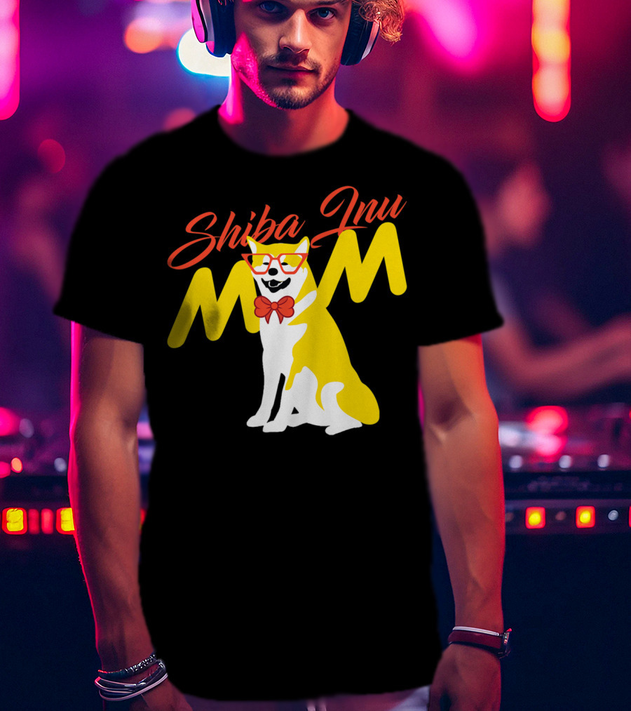 Shiba Inu Mom With Glasses And Bow Tie T-Shirt