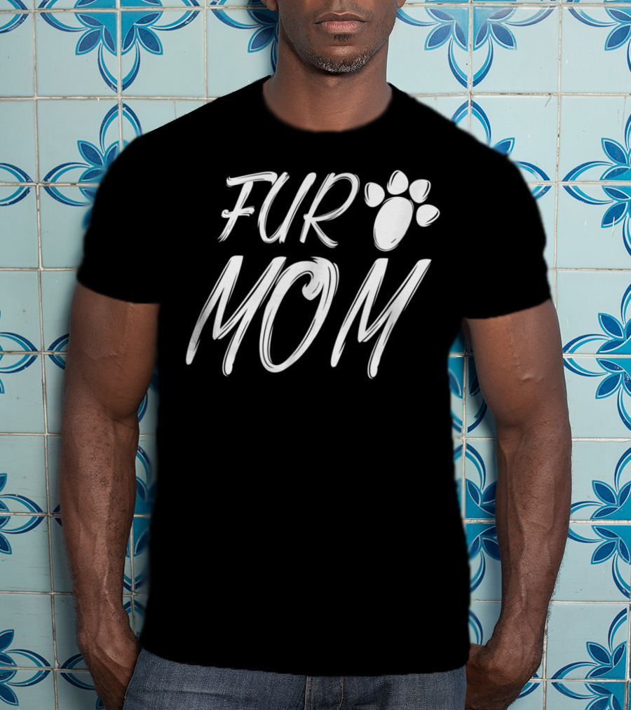 Fur Mom Animal Lover Paw Print Design Light39 T-Shirt