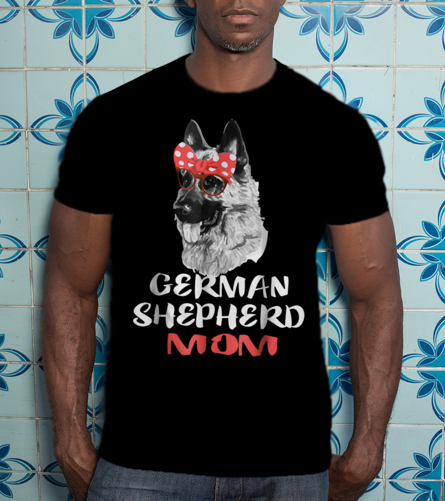German Shepherd Mom Mother Dog Lover Owner Dog With Red Bow And Glasses T-Shirt
