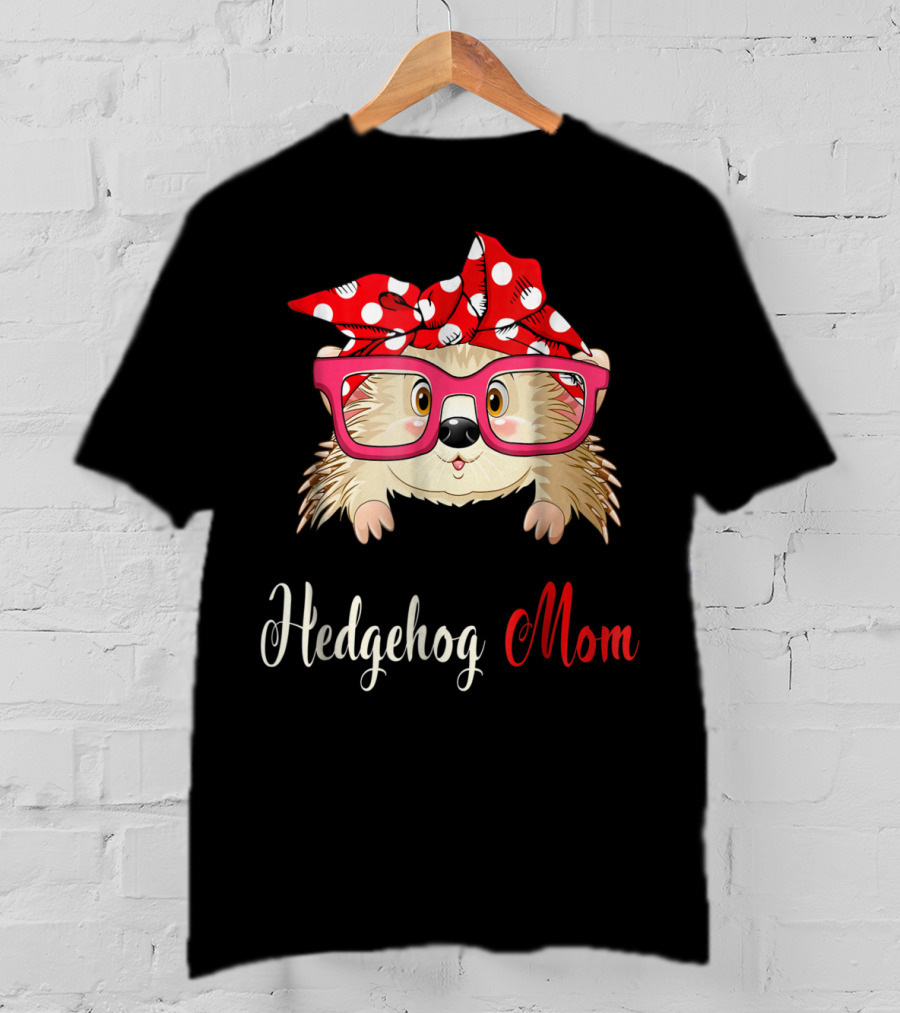 Hedgehog Mom Awesome Present54 Cute Glasses Polka Dot Bow T-Shirt