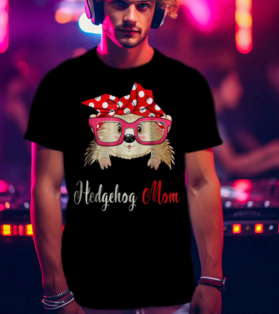 Hedgehog Mom Awesome Present54 Cute Glasses Polka Dot Bow T-Shirt