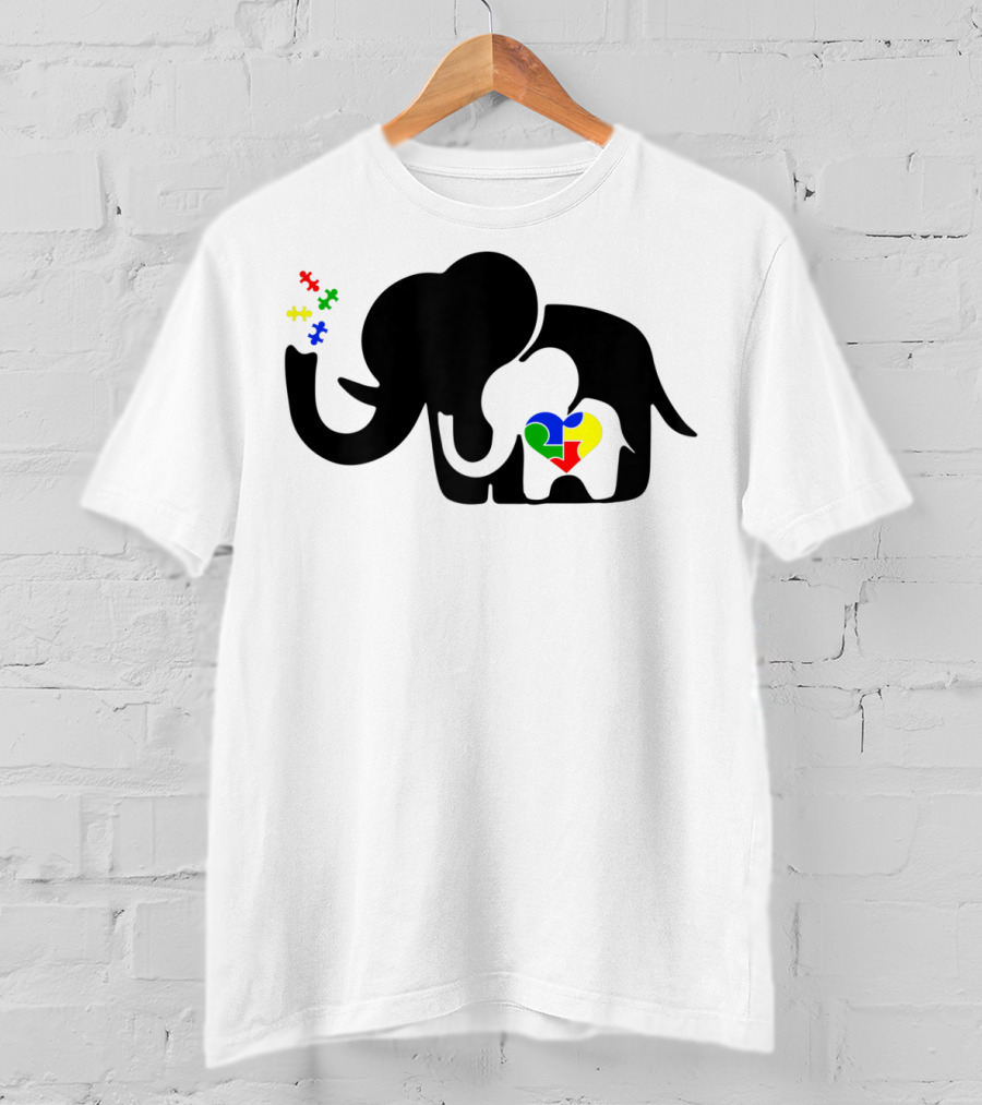 Autism Awareness Elephant With Puzzle Heart And Baby Elephant For Autism Mom T-Shirt