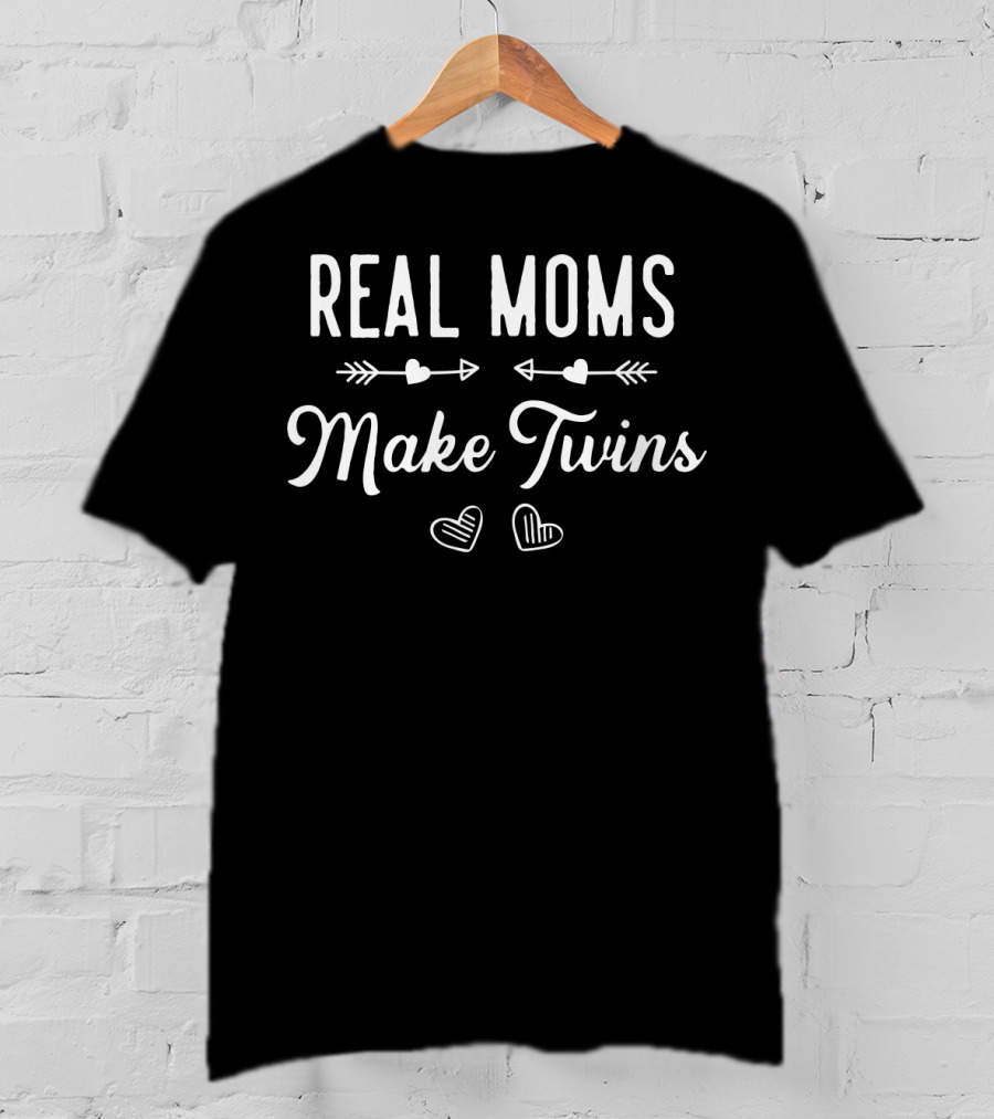 Real Moms Make Twins Hearts And Arrows T-Shirt