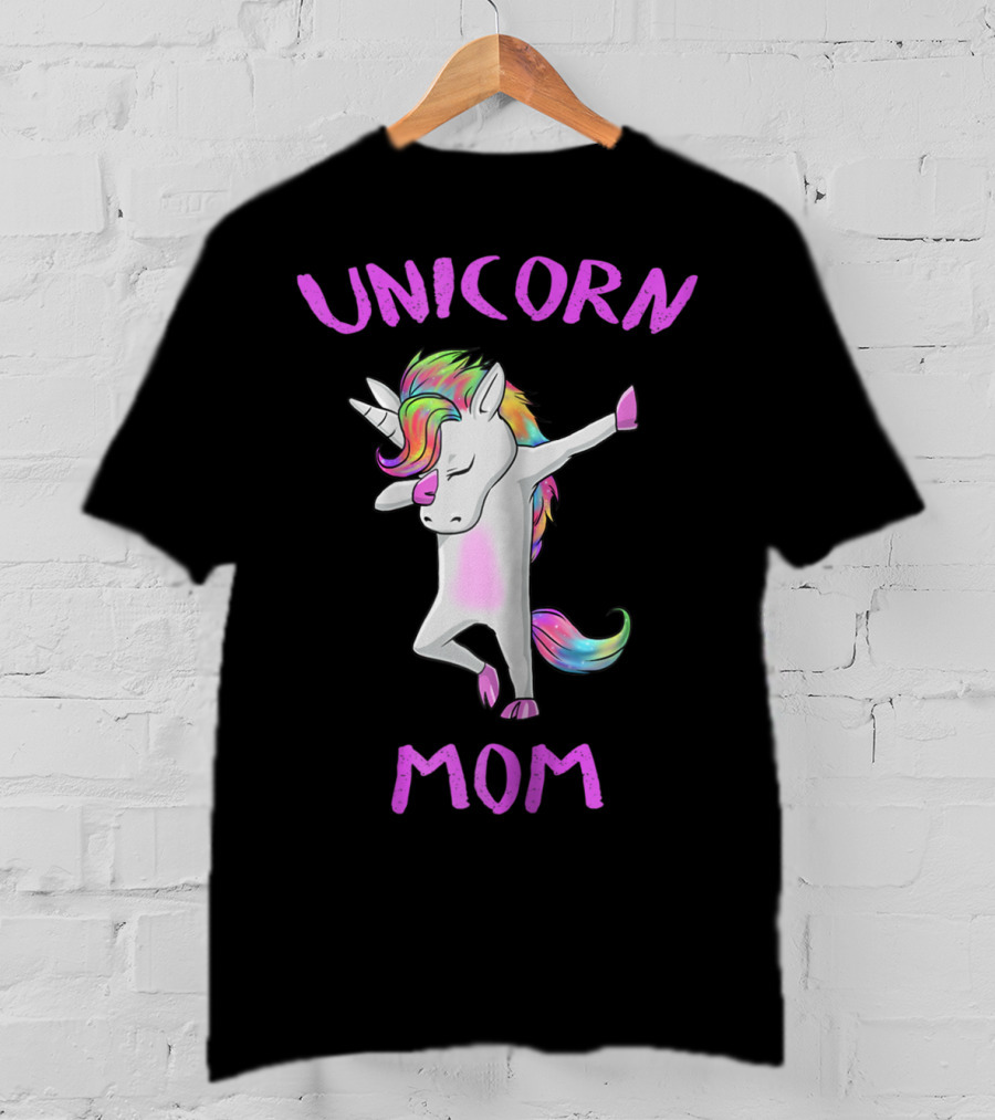Unicorn Mom Dabbing Rainbow Unicorn Dab T-Shirt