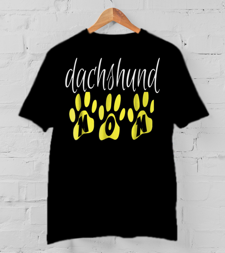 Dachshund Mom Fun Paw Print Cute Wiener Dog Puppy T-Shirt