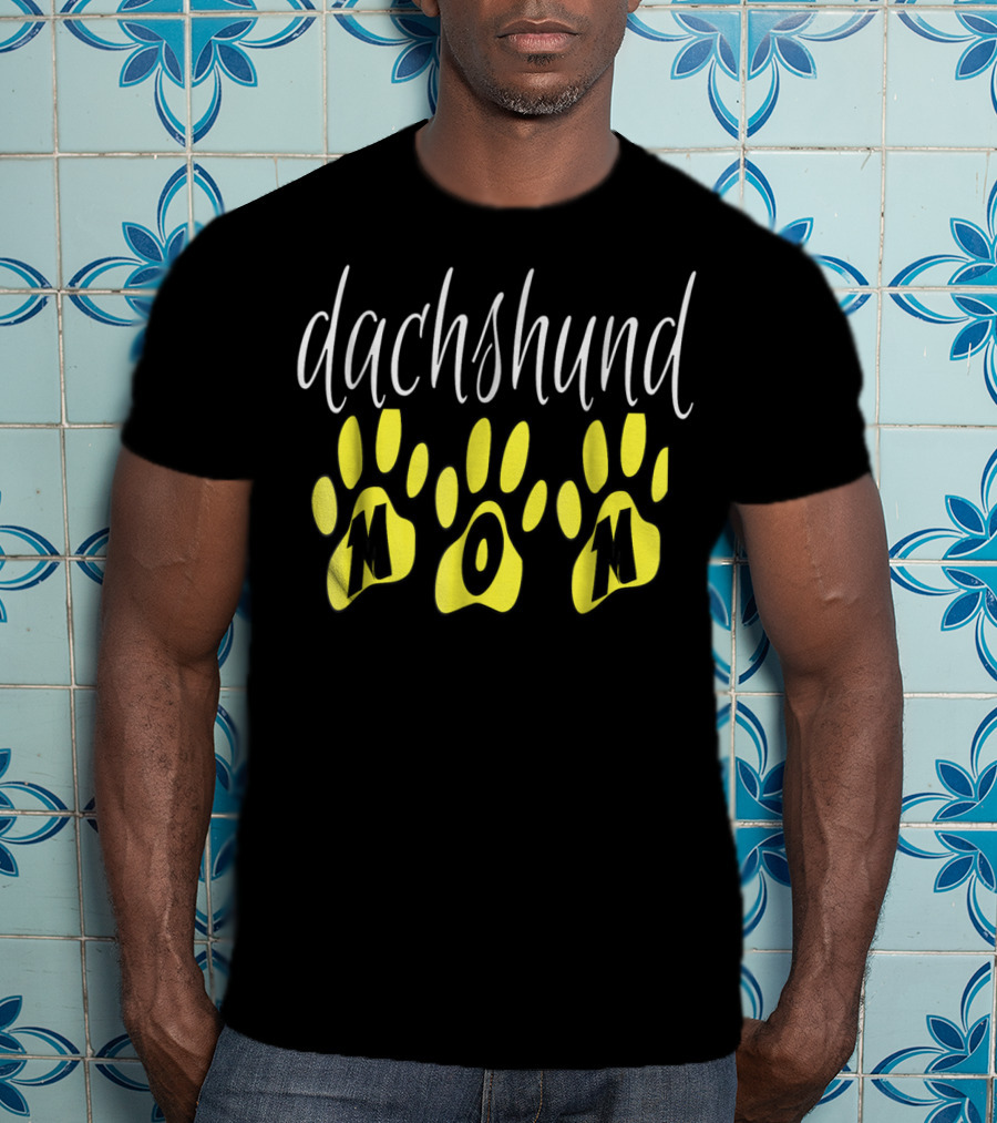 Dachshund Mom Fun Paw Print Cute Wiener Dog Puppy T-Shirt