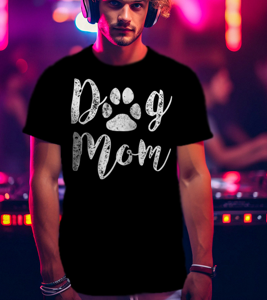 Dog Mom Paw Print For Dog Lovers Cute Mom T-Shirt