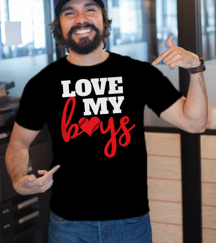 LOVE MY BOYS Baseball Heart T-Shirt